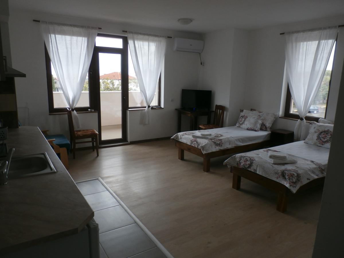 Aleksandrovo Apartments Extérieur photo